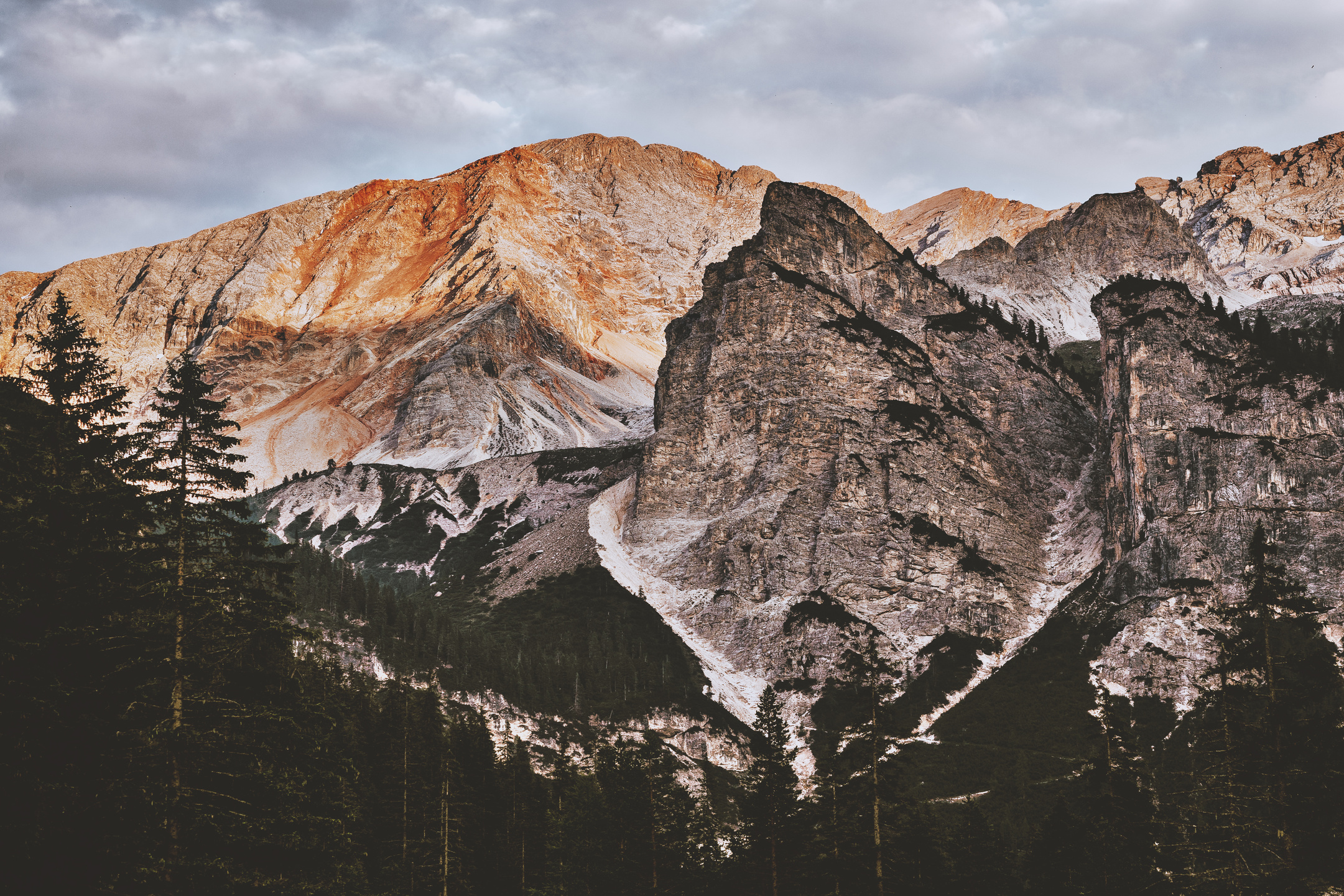 Landscape Photography Of Rocky Mountain 